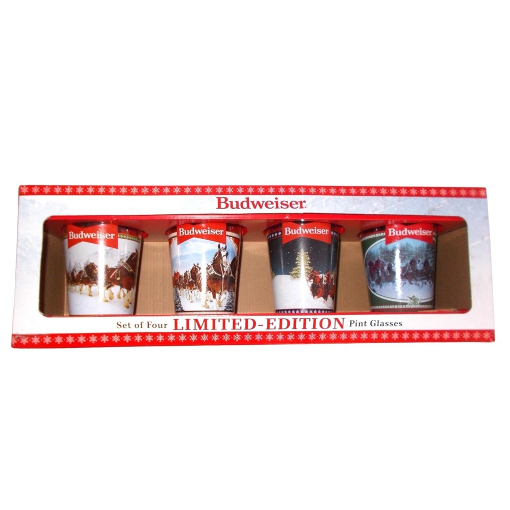 Budweiser Set‎ of 4 Limited Edition Pint Glasses Holiday Christmas Bar Glass